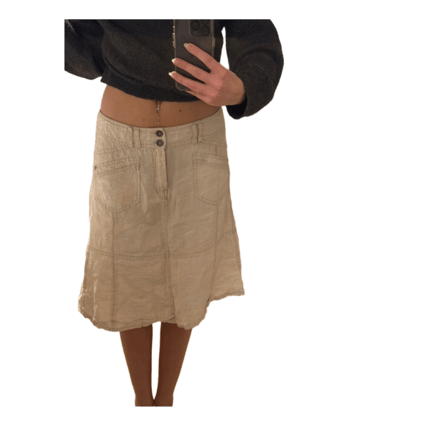 Beige kjol med fickor