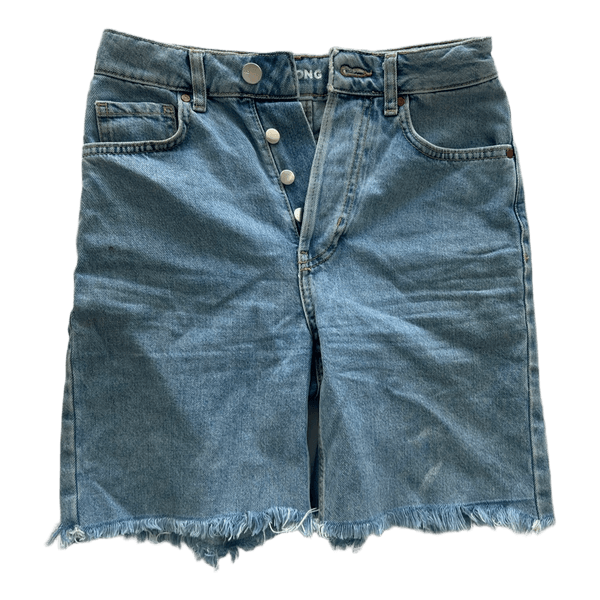 Siniset farkkushortsit