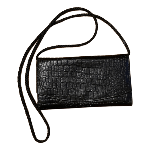Black crocodile pattern bag