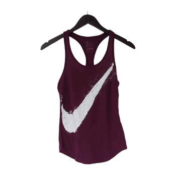 Nike top