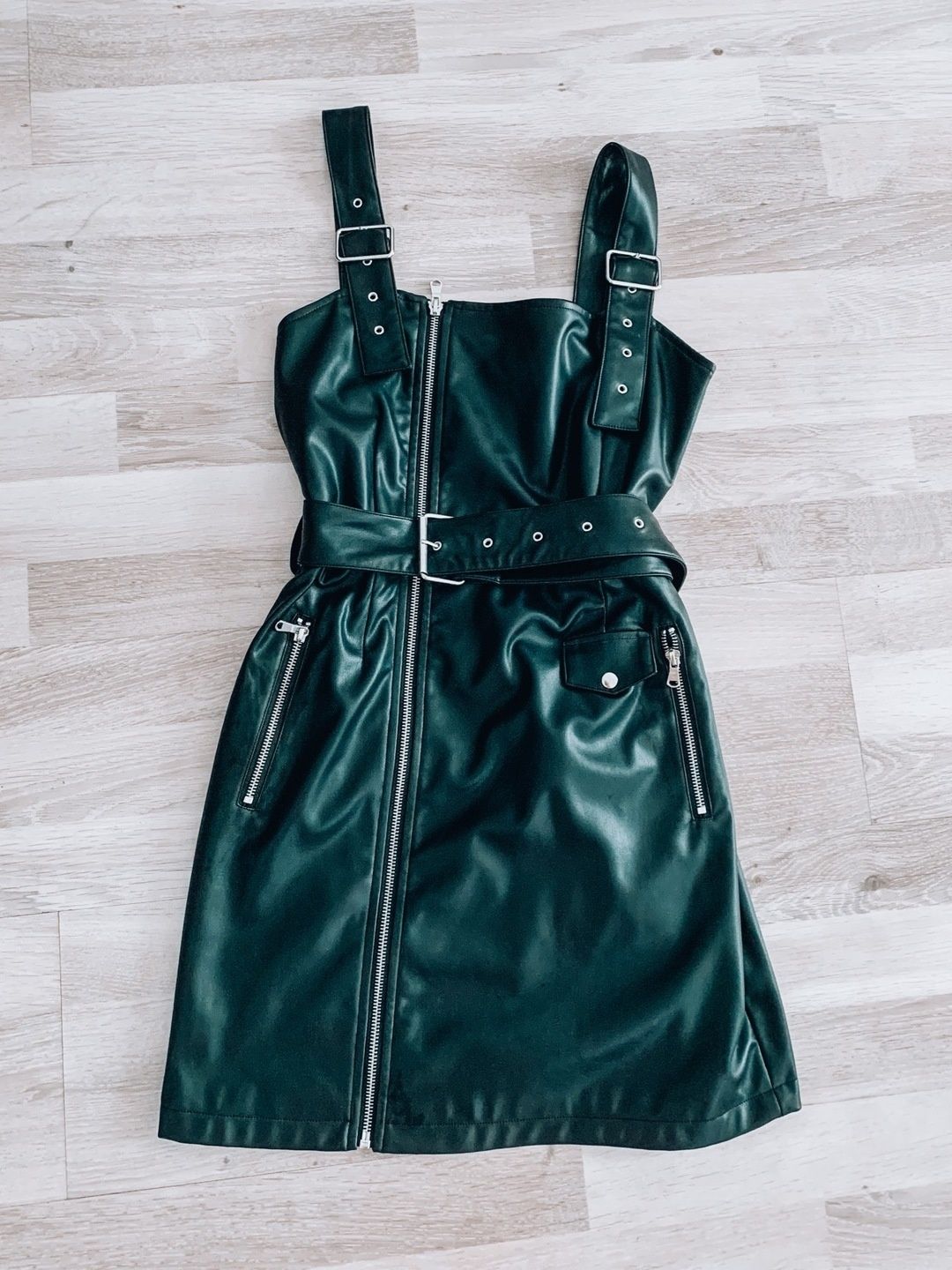 Na-kd dress