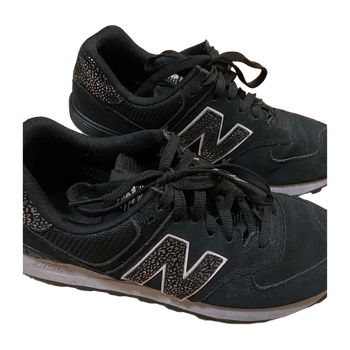 New balance sneakers