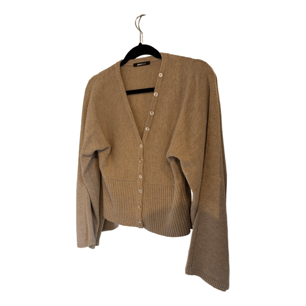 Beige strikket cardigan