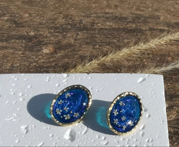 Real Flower Jewelry | Handmad Earrings with Preserved Botanicals