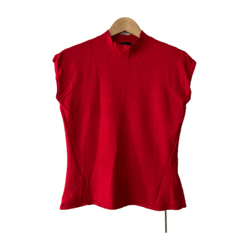 Short sleeve knit top