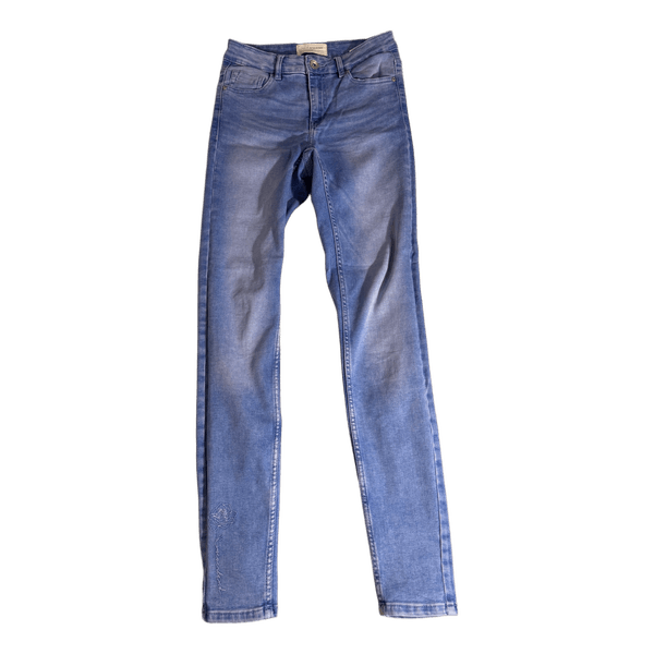 Blue embroidered skinny jeans
