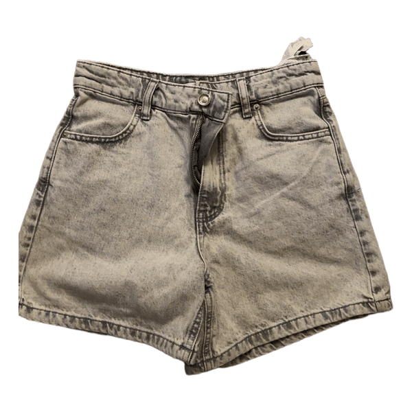 Grå denimshorts