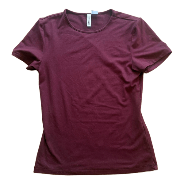 Rød t-shirt
