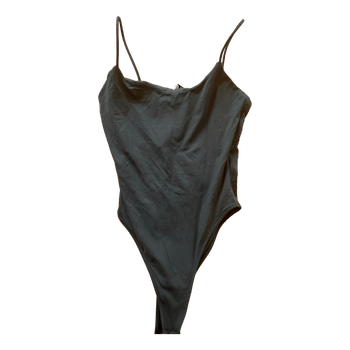 Grå body