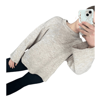 Beige 157 neulepaita