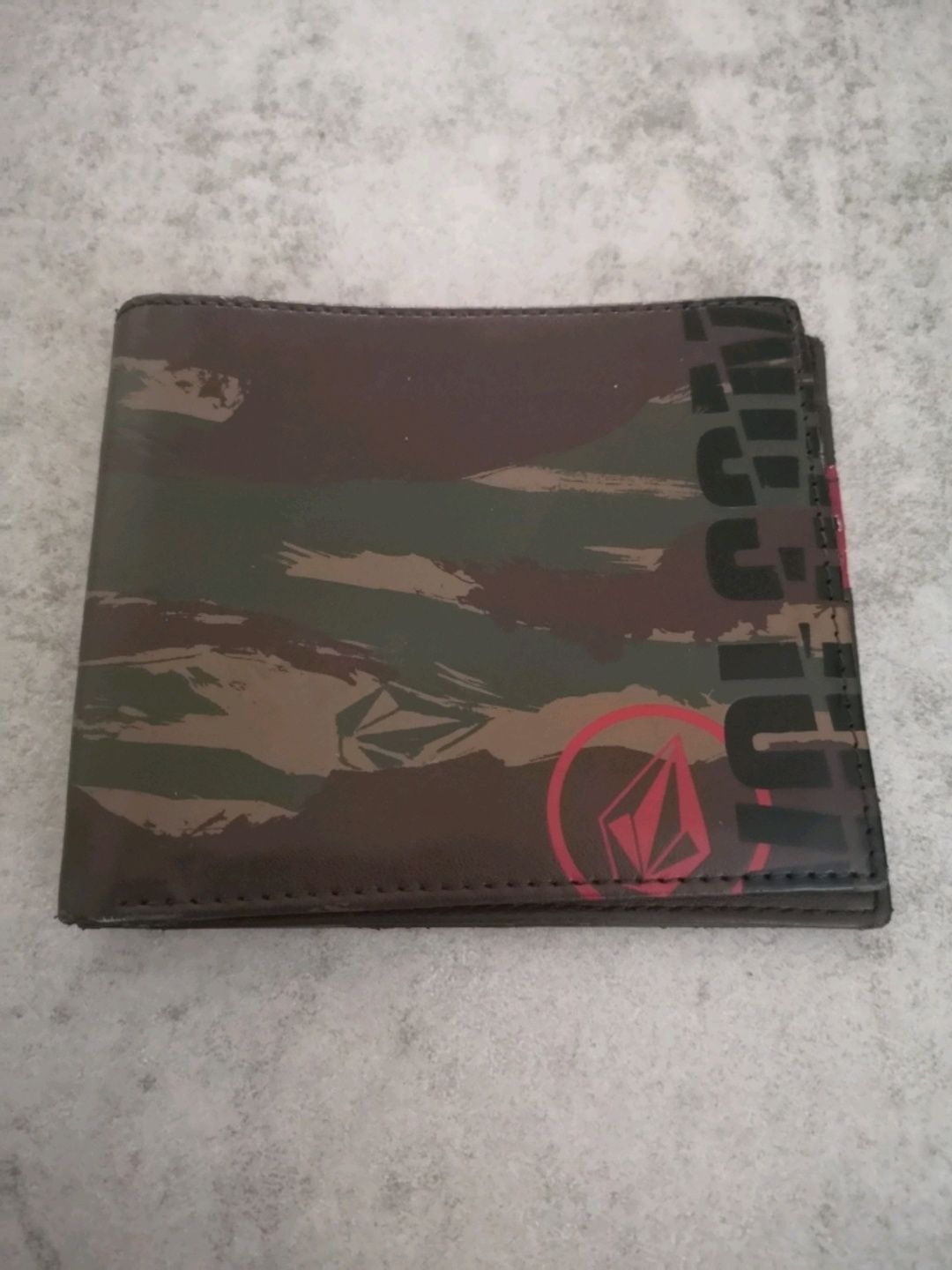 Volcom lompakko