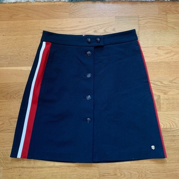 Tommy hilfiger skirt