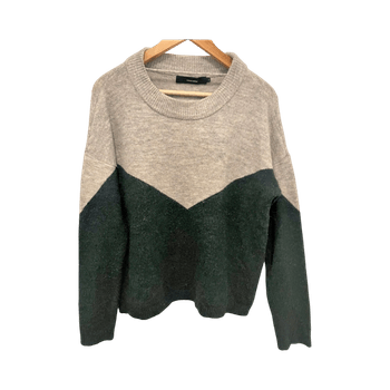 Harmaa ja vihreä villapaita