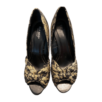 Bianco. heels