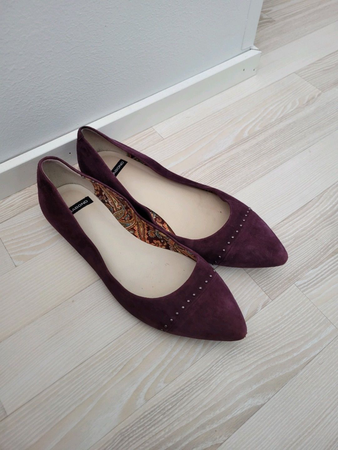 Vagabond loafers
