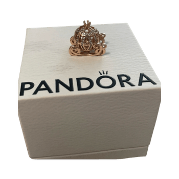 Pandora ruusunkultaiset Tuhkimon vaunut