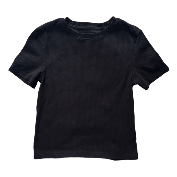 Black t-shirt