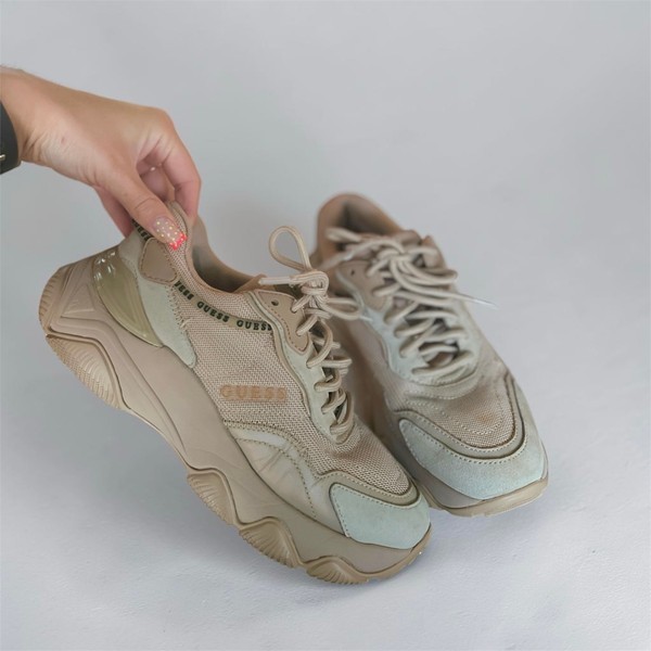 Beige Guess sneakers