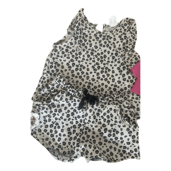 Leopard print shorts set