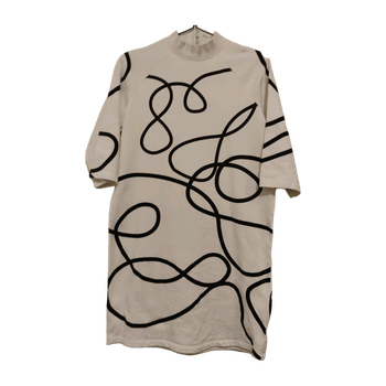 Noisy may dress