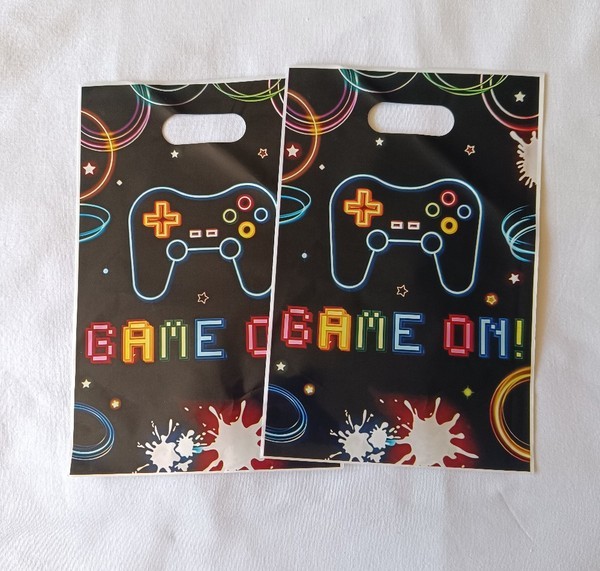 Gaming party gift bags