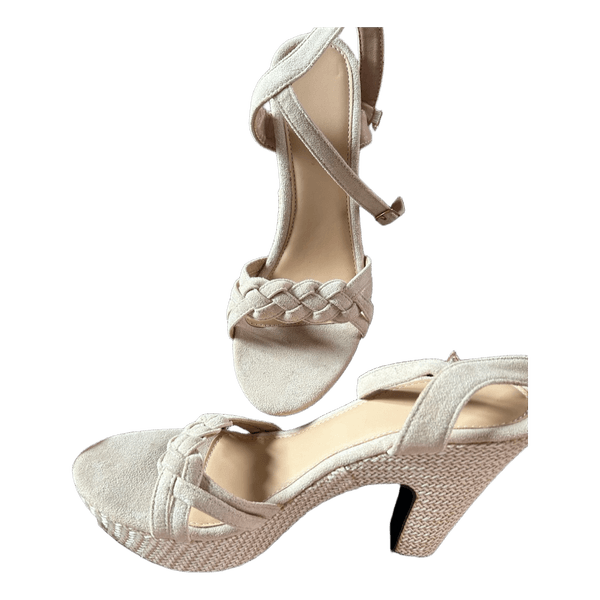 Beige braided platform heels