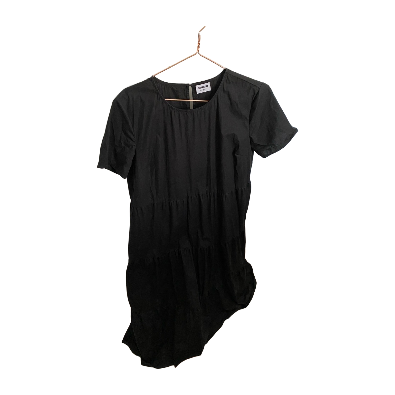 Noisy may dress