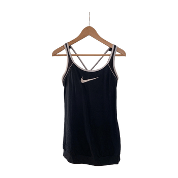 Nike top
