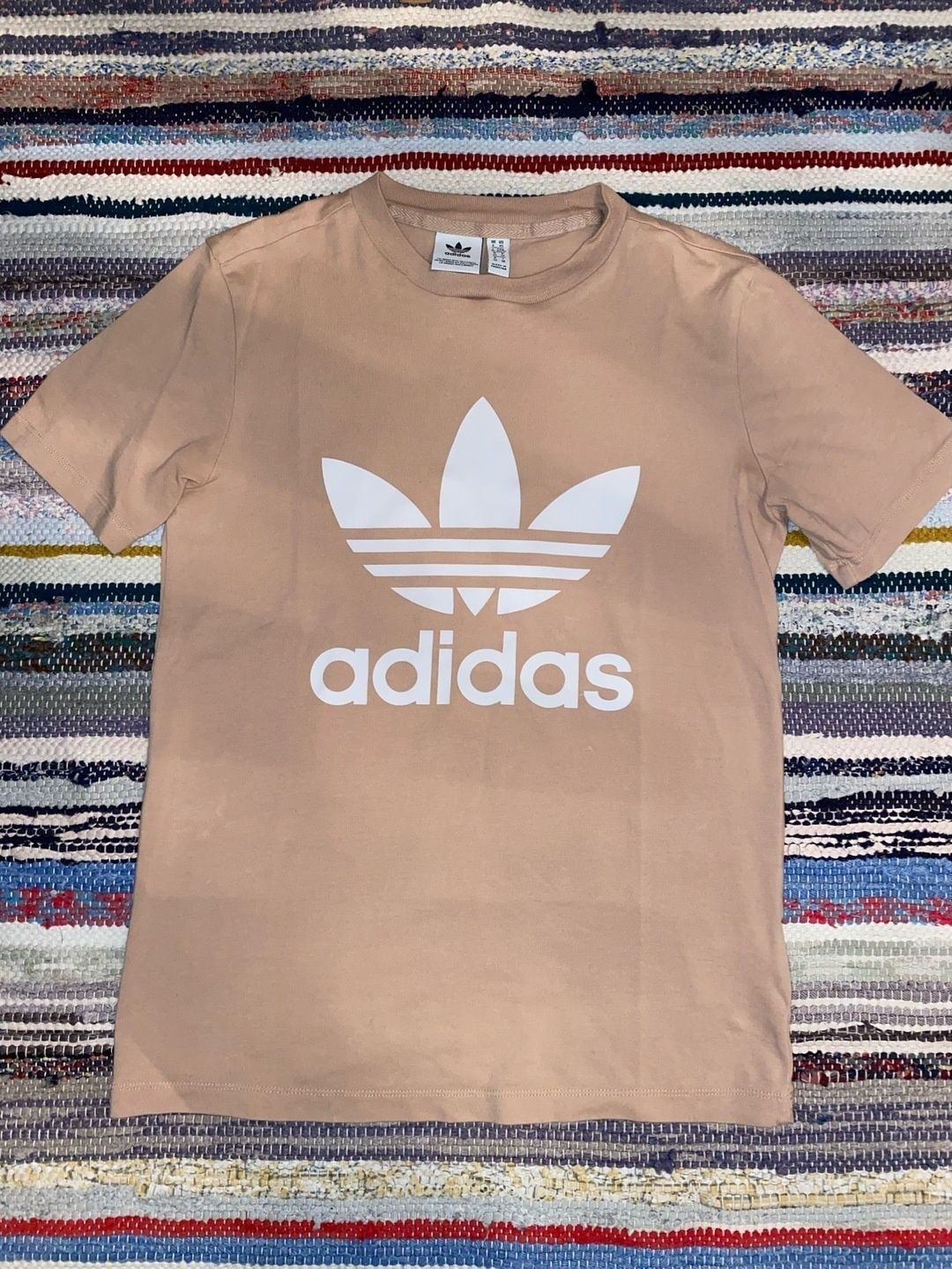 Adidas top
