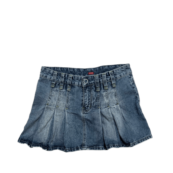 Farkkuhame, pleated
