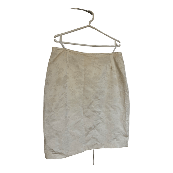 Kermanvalkoinen vintage hame