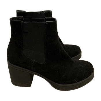 Attitude shoes