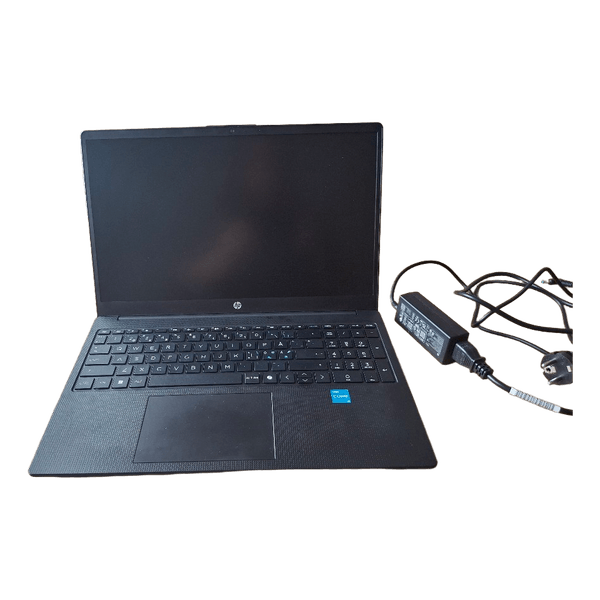HP 15,6 kannettava, käyttämätön