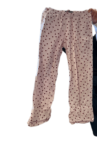 Lyserøde pyjamasbukser med hjerter