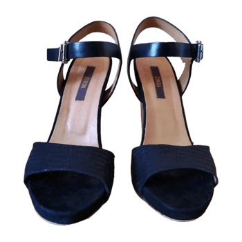 Zinda heels