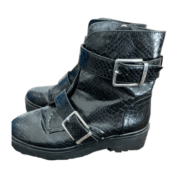 Nly boots
