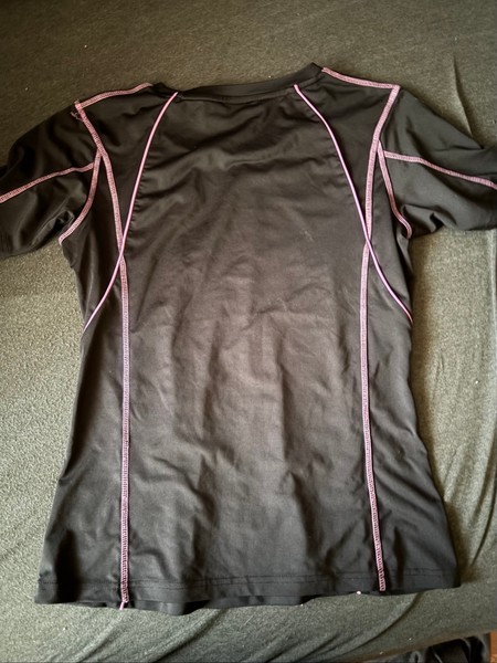 Black sports top