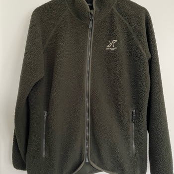 Revolutionrace fleece