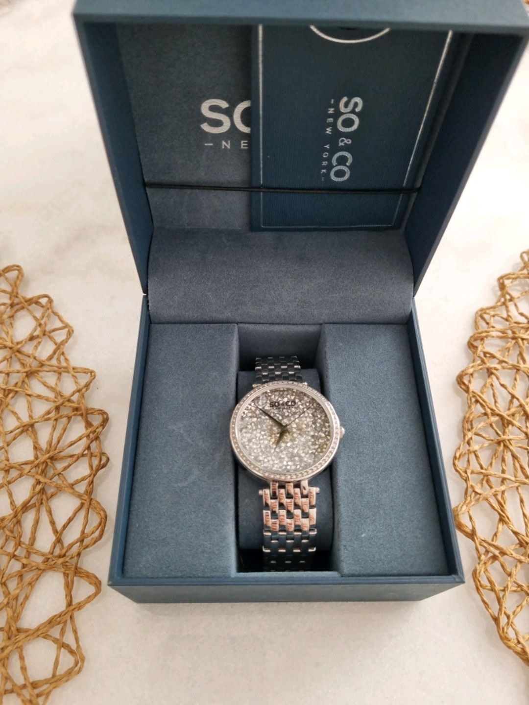 So & co watch