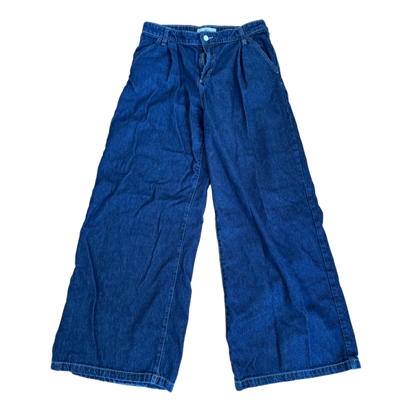 Mørkeblå jeans med vide ben