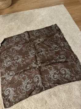 Silk scarf 