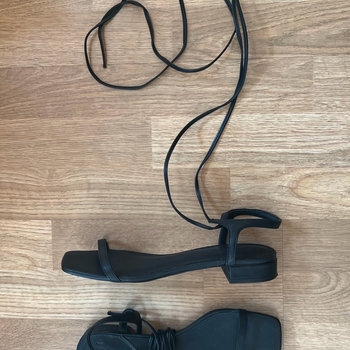 Zign sandals