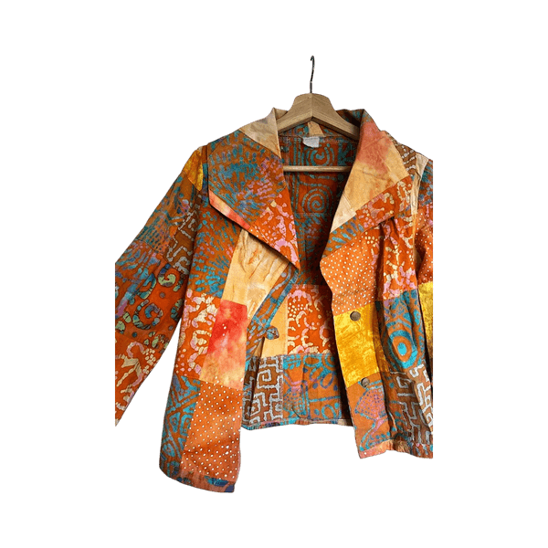 värikäs kuviollinen patchwork takki