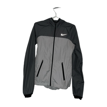 Nike sportswear