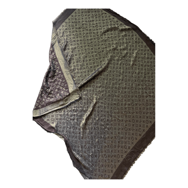 Ruskea Louis Vuitton huivi