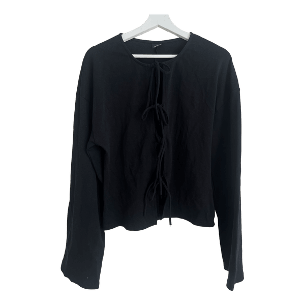 Musta Gina Tricot paita