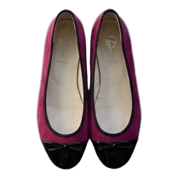 Pink leather ballerina flats