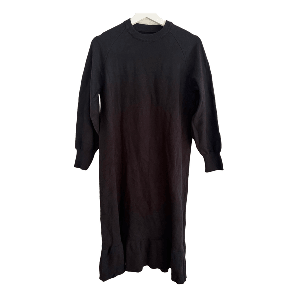 Black knitted midi dress