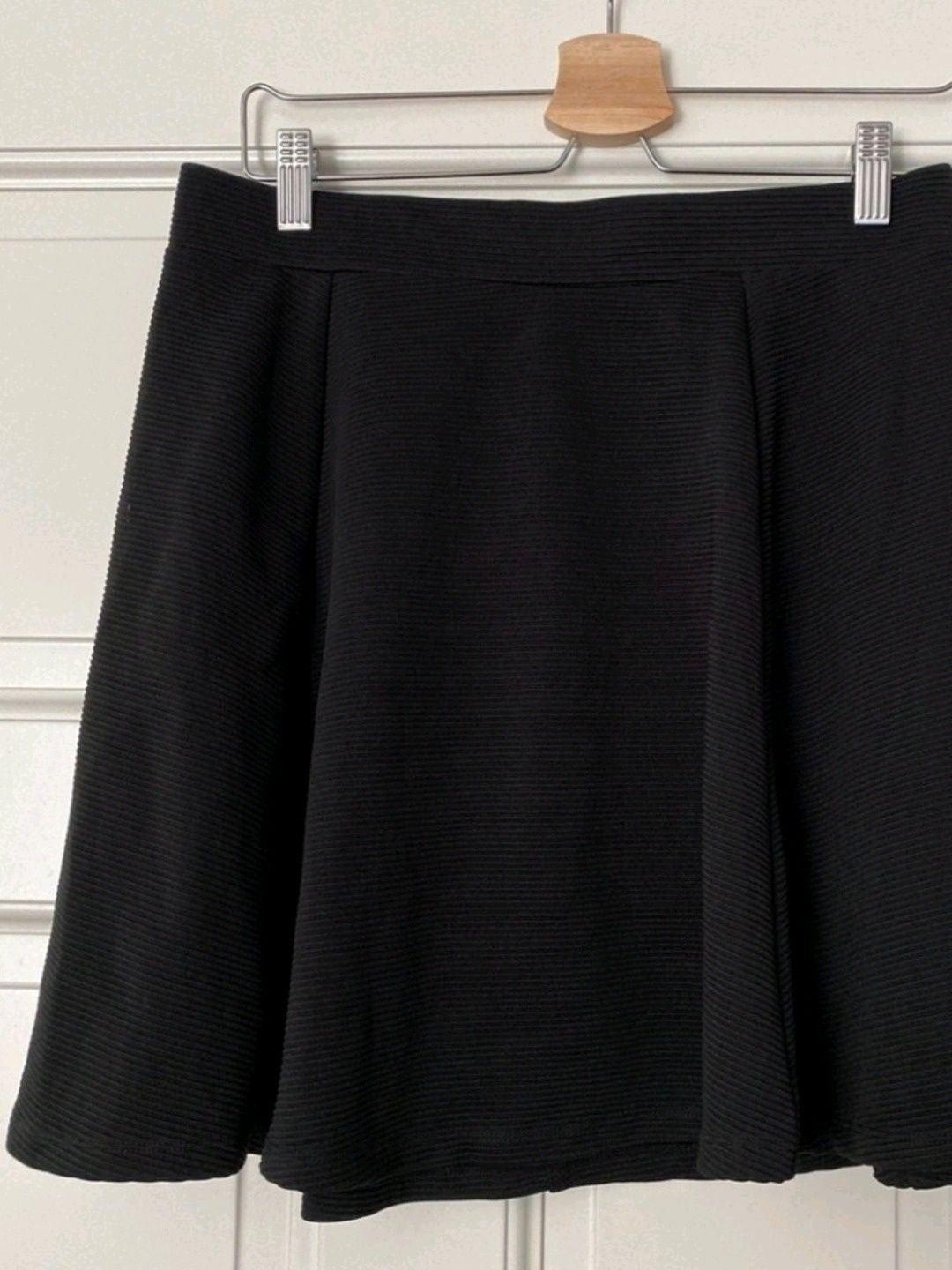 H&m skirt