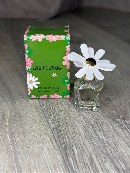 Marc Jacobs Daisy Wild